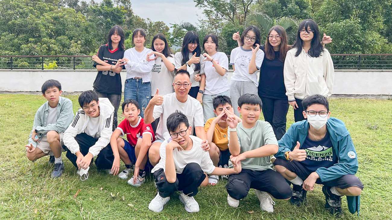 1730769643ZIprH 賽馬會擁抱生命系列2.0 – 青少年擁抱情緒計劃